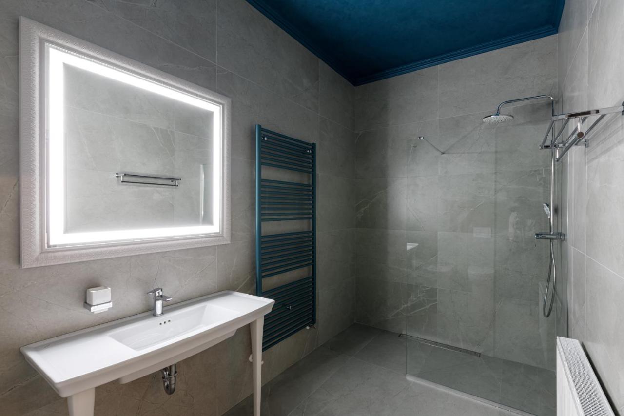 Richmond Hotel Кишинев Екстериор снимка