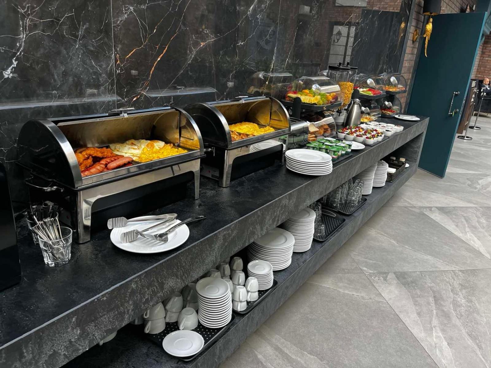 Richmond Hotel Кишинев Екстериор снимка