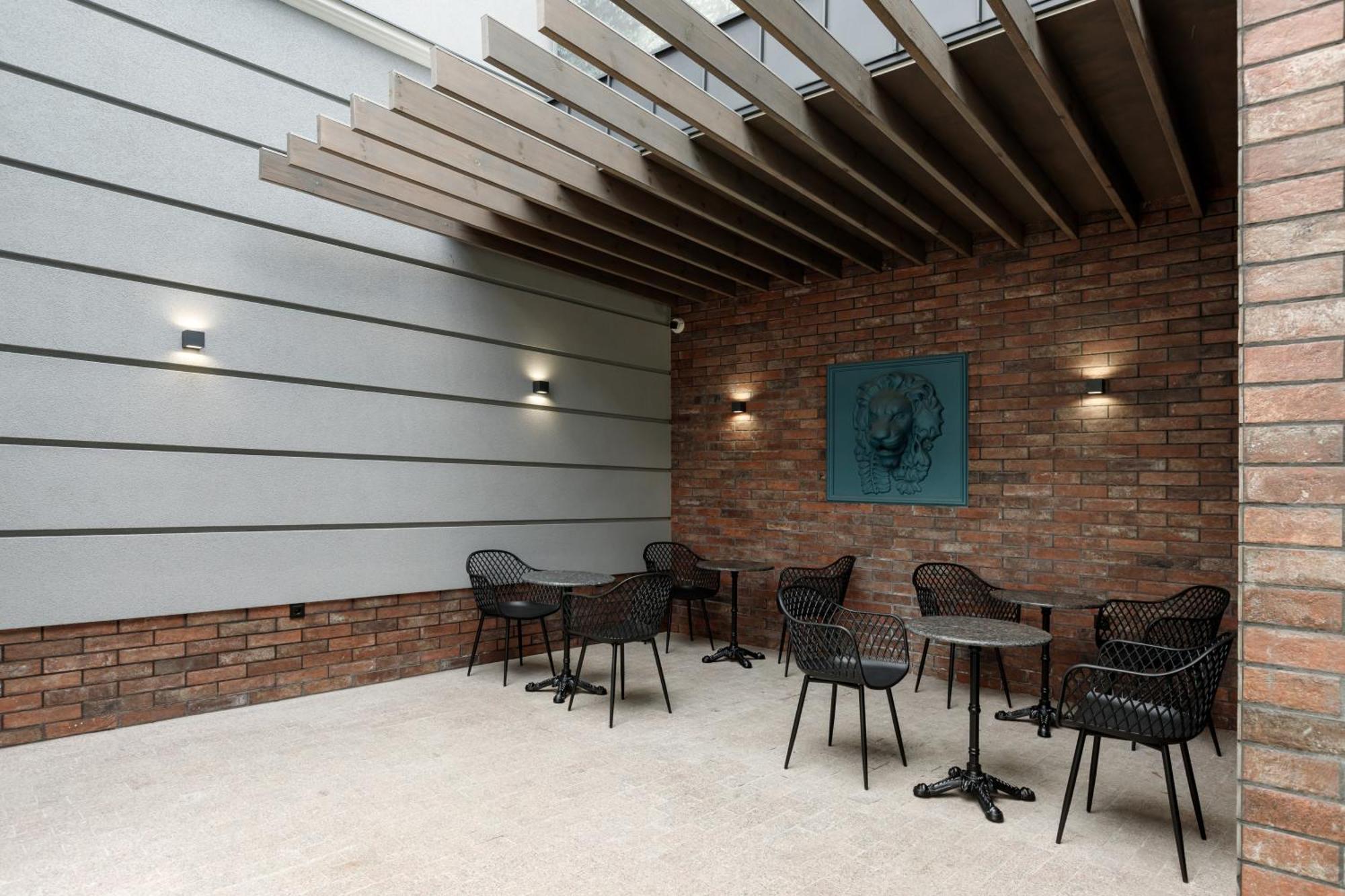 Richmond Hotel Кишинев Екстериор снимка
